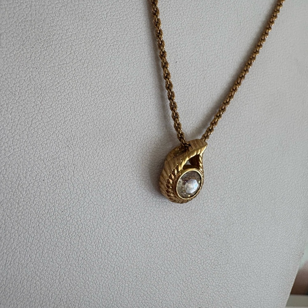 Christian Dior Vintage Gold Pendant Necklace with Clear Stone - Women Jewelry - Picture 5 of 13
